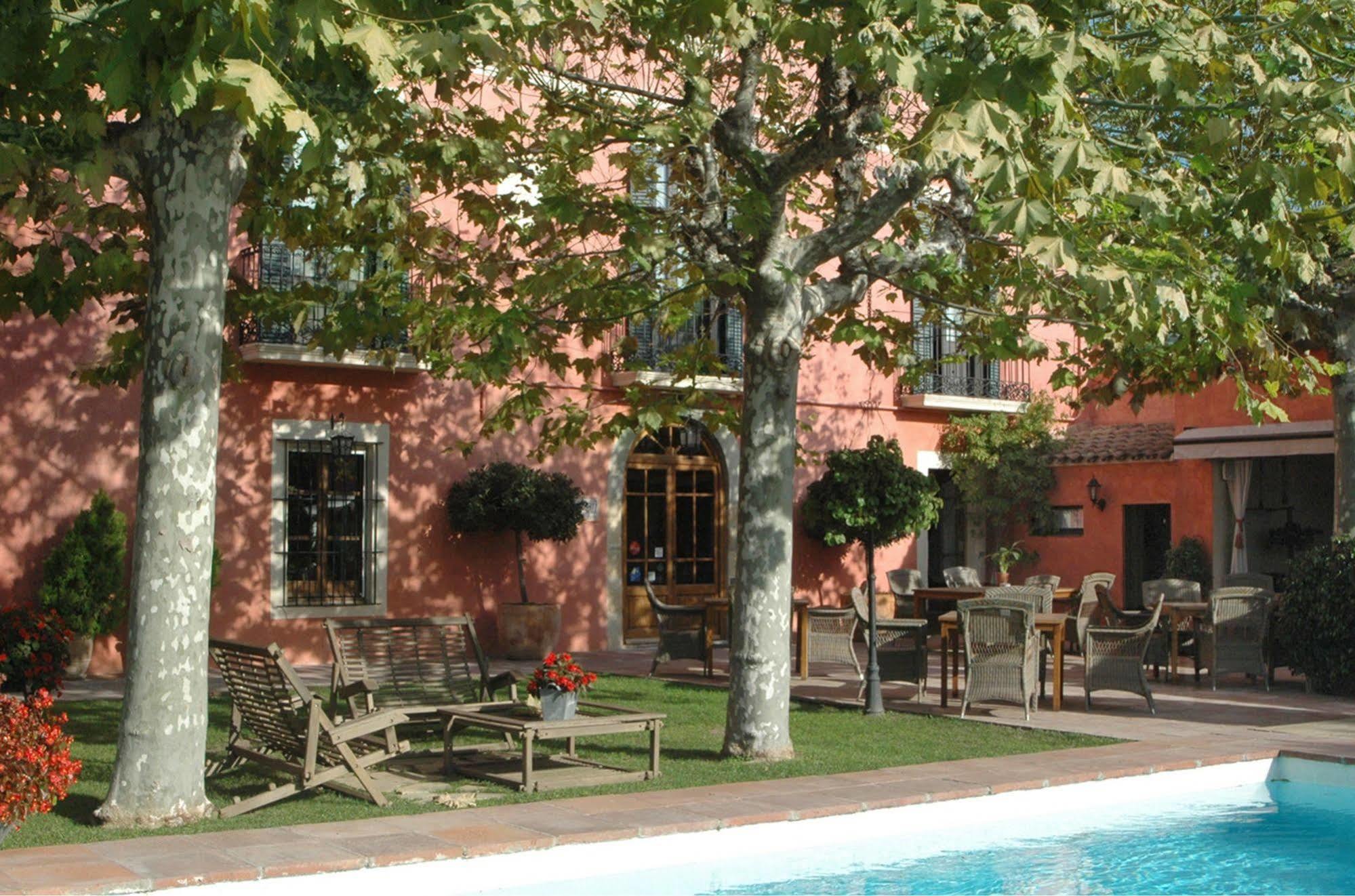 Mas De Baix Hotel Cabrils Kültér fotó