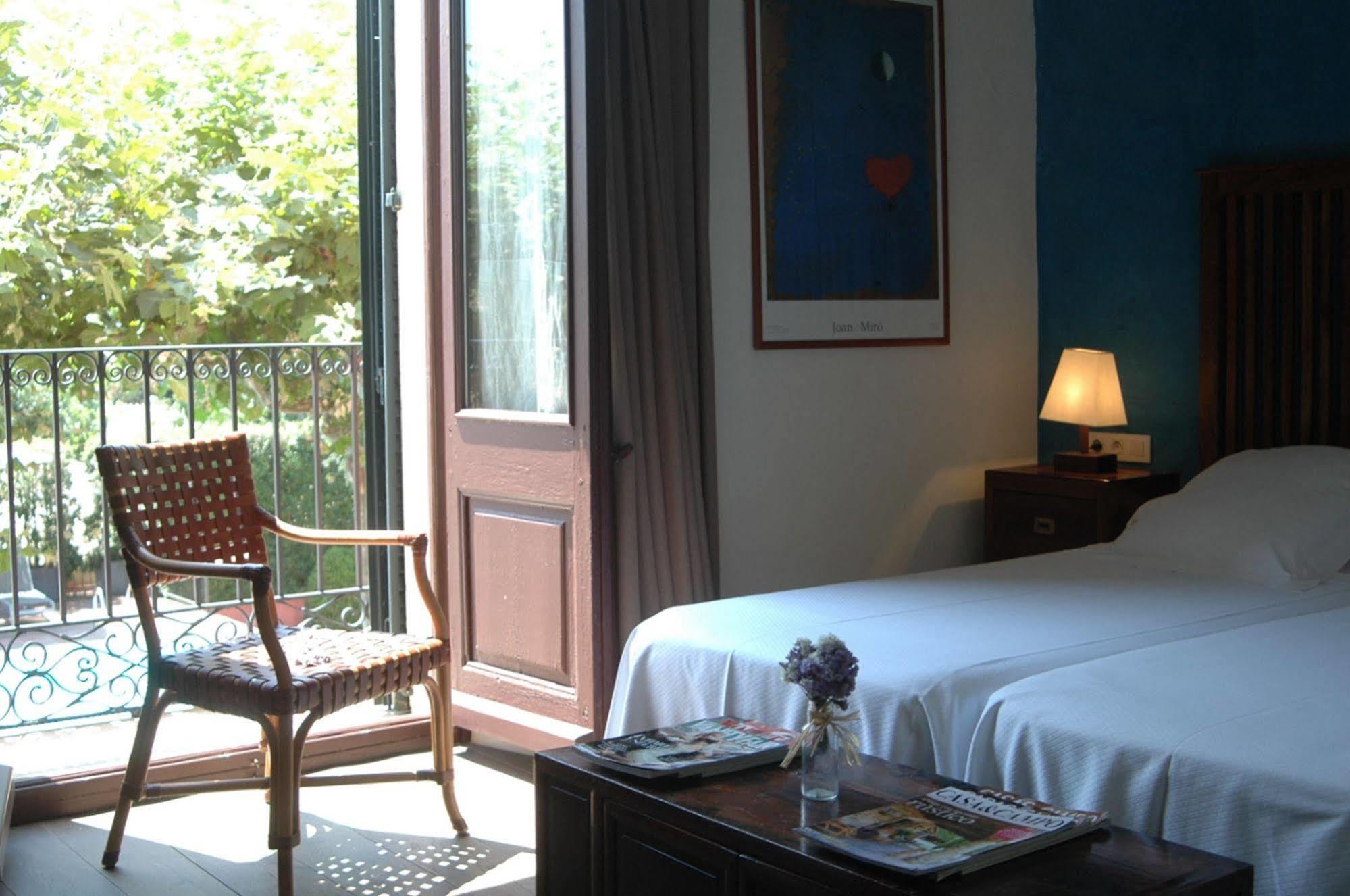 Mas De Baix Hotel Cabrils Kültér fotó