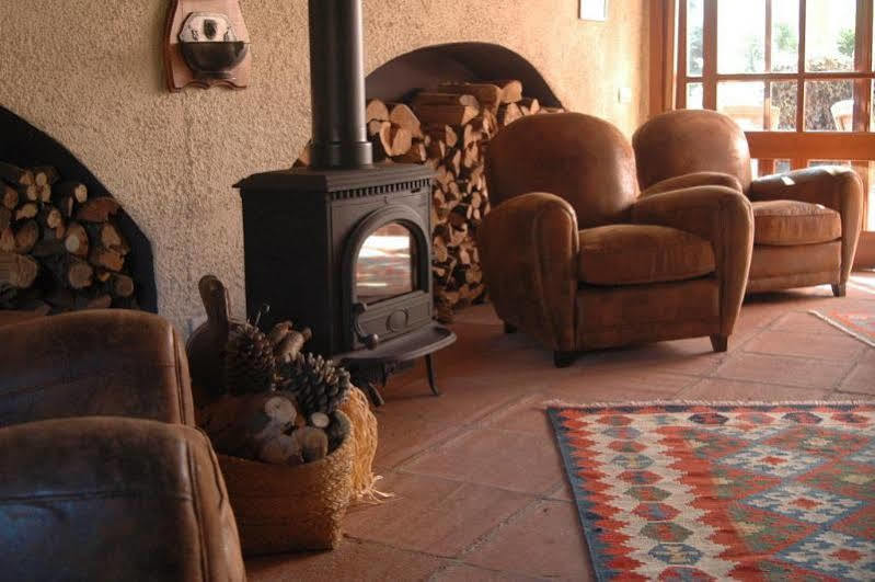 Mas De Baix Hotel Cabrils Kültér fotó